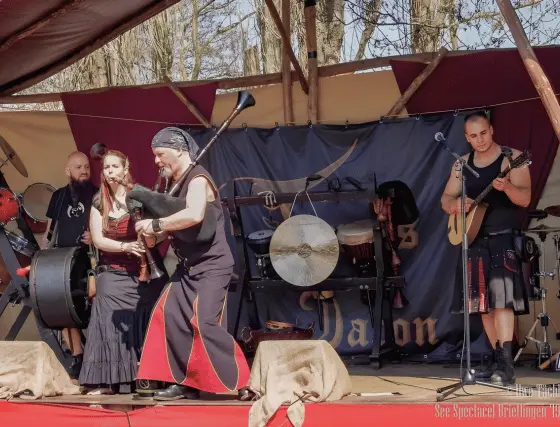 Bühne Mittelaltermarkt Brietlingen