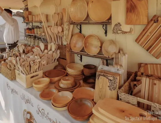 Holzprodukte Marktstand Brietlingen